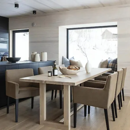 펜션 Architect With Strandafjellet View *