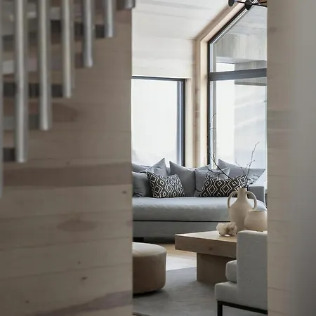Architect With Strandafjellet View 펜션 스트란다